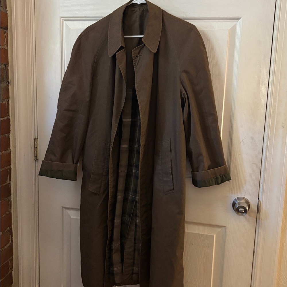 Vintage Gleneagle Trench